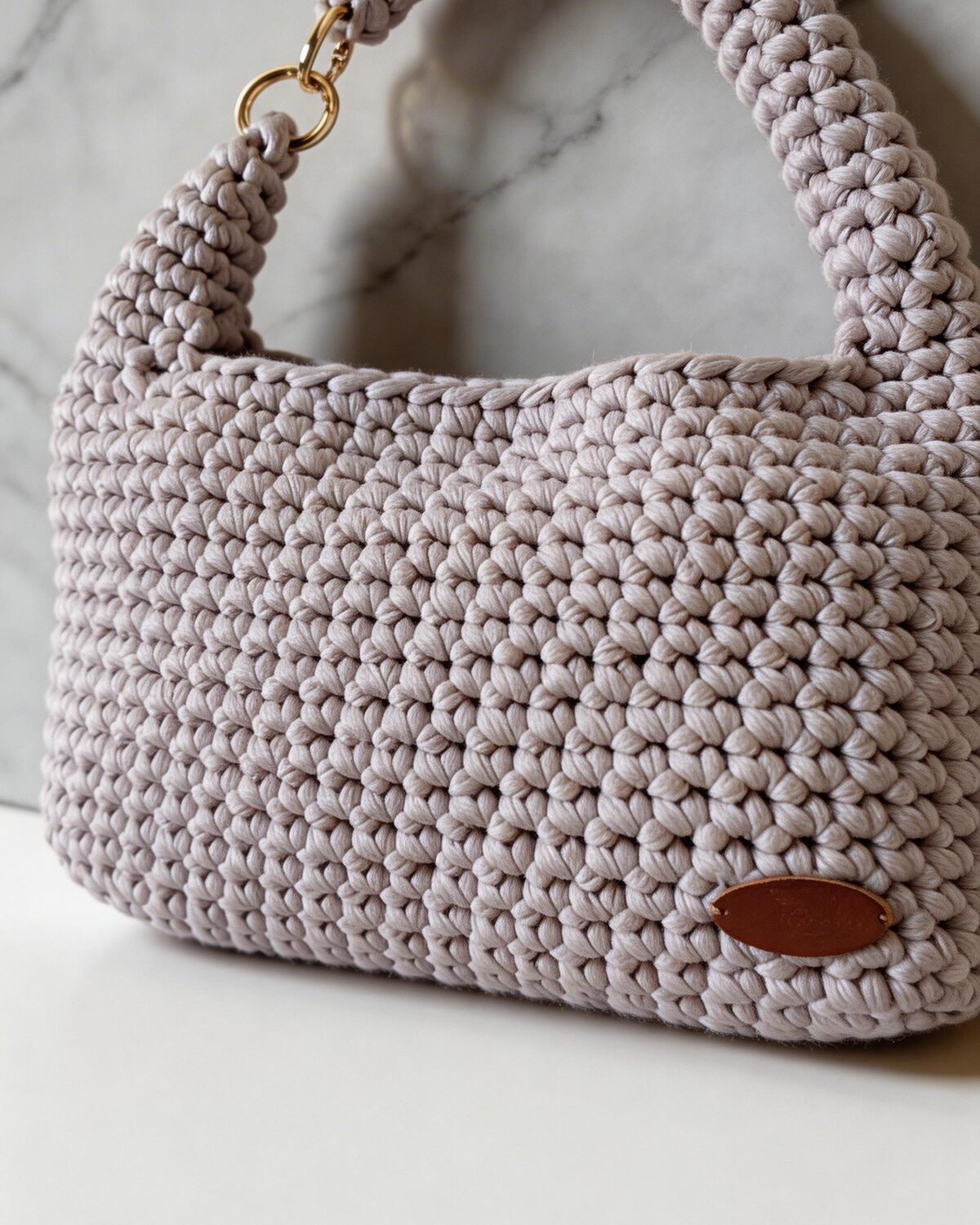 Close-up of the stitch on the Hobo bag